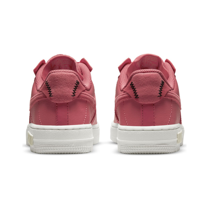 Nike air force 1 low pink suede deals