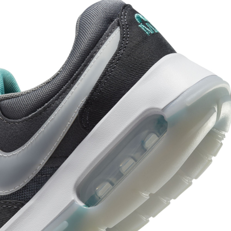 Air max thea courir jordan deals