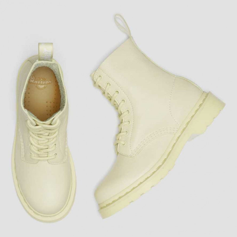 Marni doc martens 2025