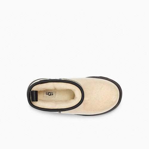 UGG Clear Classic Mini 2