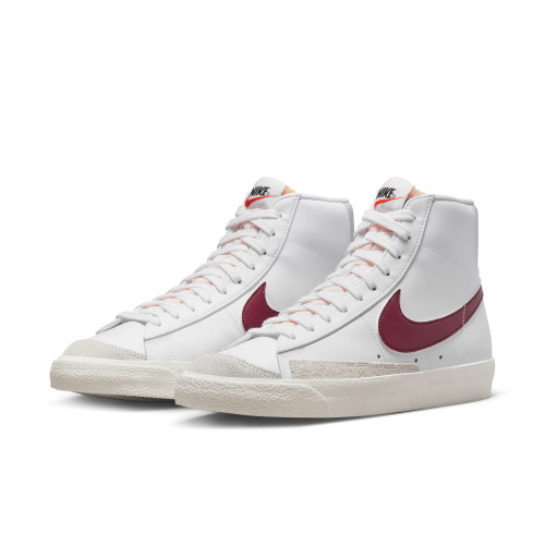 Nike Blazer Mid 77 Vintage 2