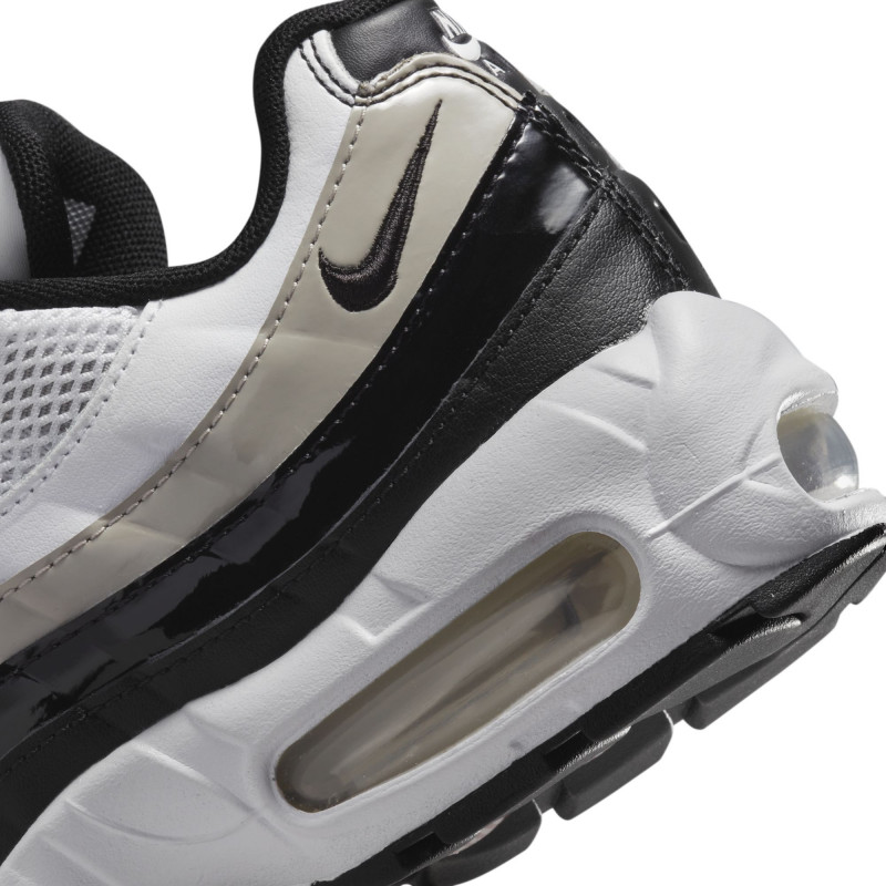 Nike Air Max 95 White Black W Mon Pied Ce Heros Scott Premium Originals