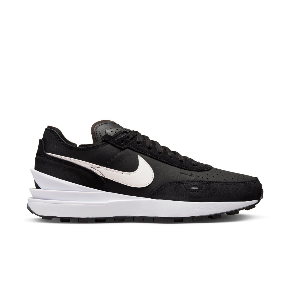 nike waffle one white black orange