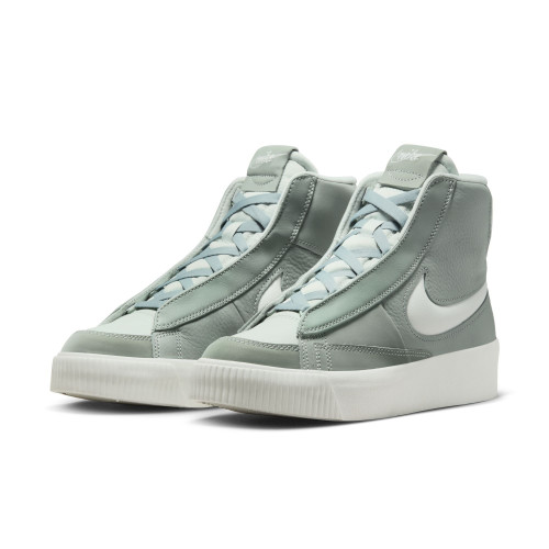 Nike Blazer Mid Victory 2