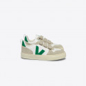 Veja Small V-10