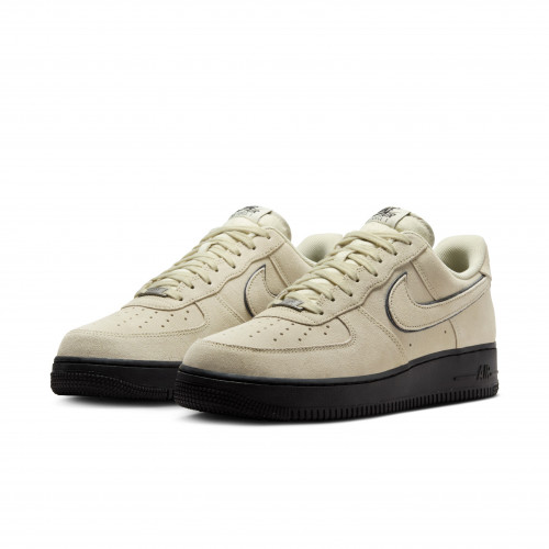 Nike Air Force 1 '07 LV8 2