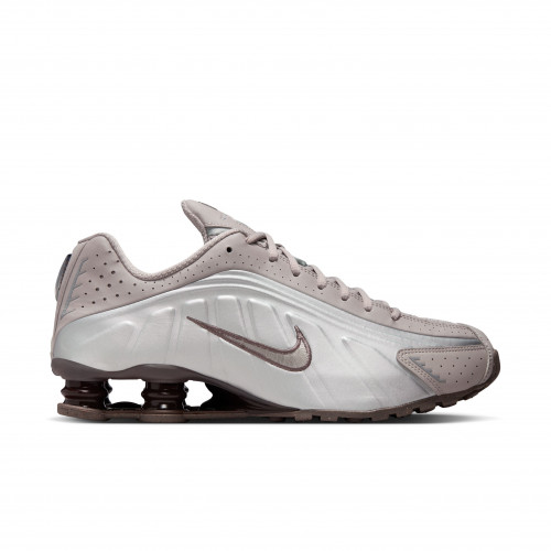 NIke Shox R4