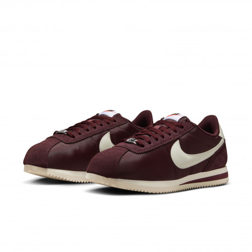 NIke Cortez 2