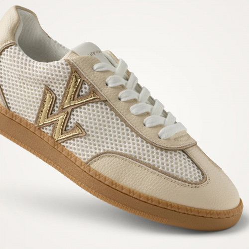 Vanessa Wu Aura Initials 2