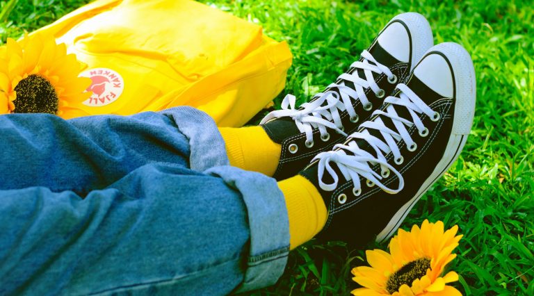 La sélection de chaussures tendances à avoir pour le printemps et l’été 2023 !